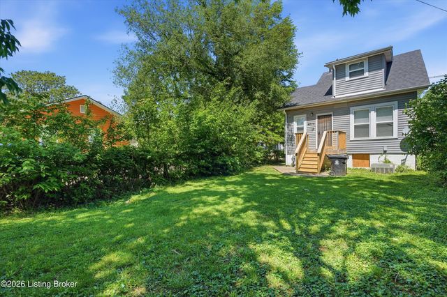 4206 W Market St, Louisville, KY 40212