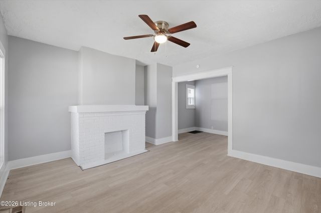 4206 W Market St, Louisville, KY 40212