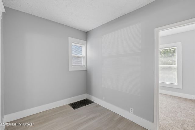 4206 W Market St, Louisville, KY 40212