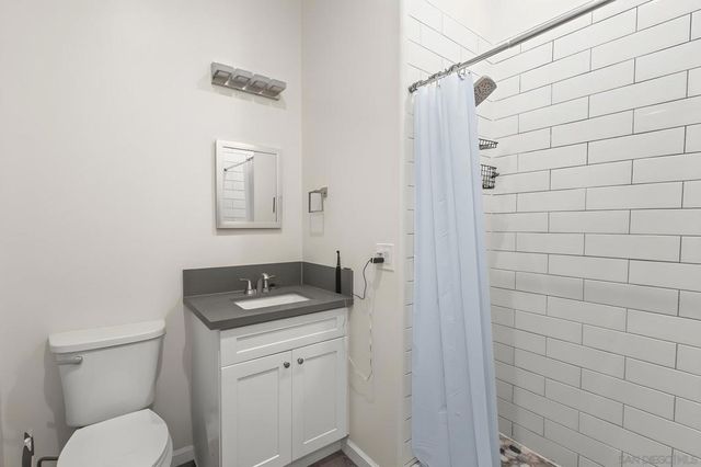 1245 Van Nuys St, San Diego, CA 92109