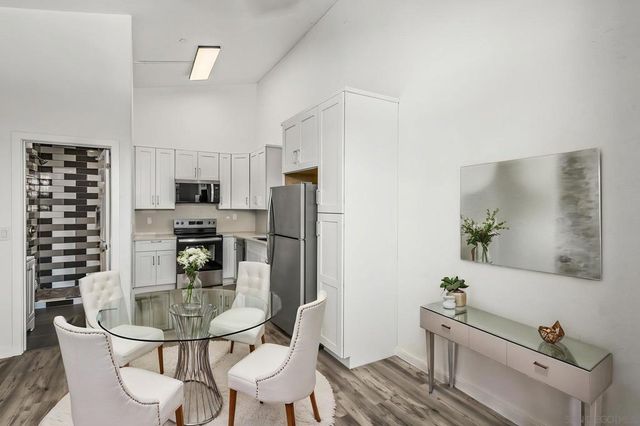 1245 Van Nuys St, San Diego, CA 92109