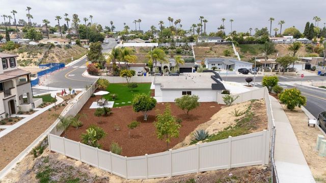 4999 Macario Drive, Oceanside, CA 92057