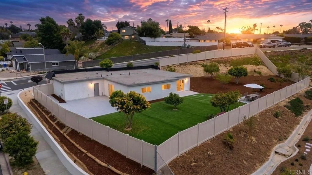 4999 Macario Drive, Oceanside, CA 92057