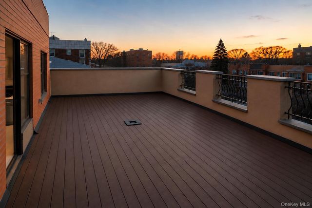 41-39 149th St F, Flushing, NY 11355