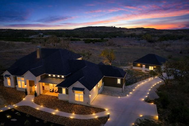 321 Vista View Place, Spring Branch, TX 78070