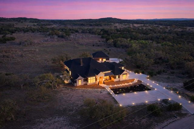 321 Vista View Place, Spring Branch, TX 78070