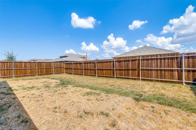 3951 Condor Drive, Crandall, TX 75114