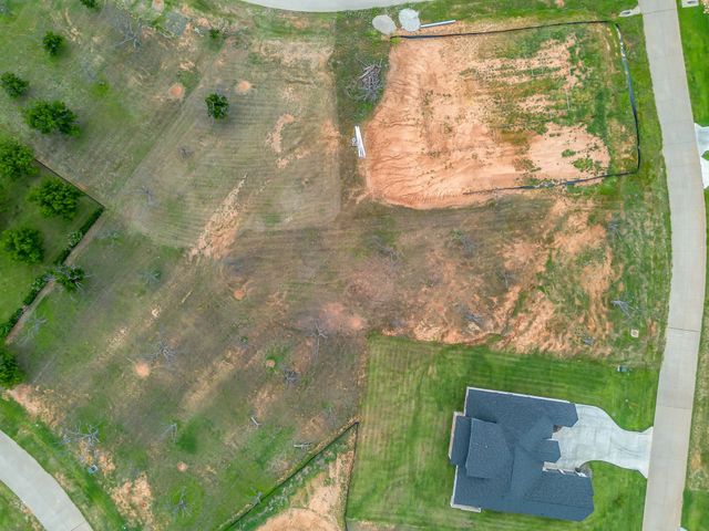 2413 Candlestick Drive, Granbury, TX 76049