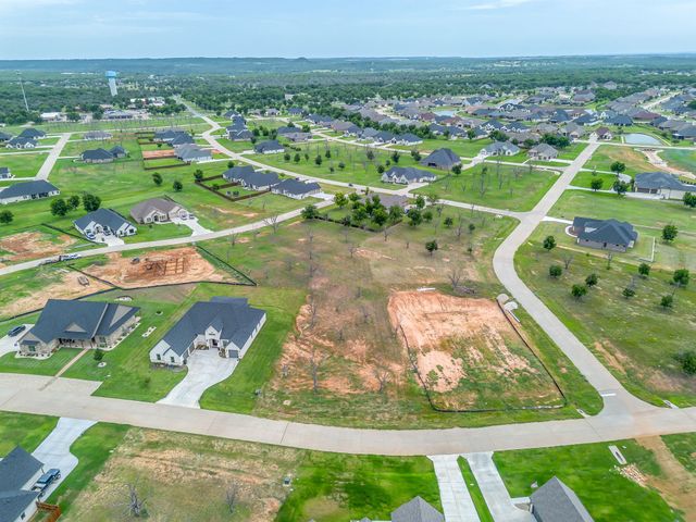 2413 Candlestick Drive, Granbury, TX 76049