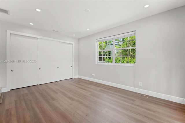 11222 NE 9th Avenue, Biscayne Park, FL 33161