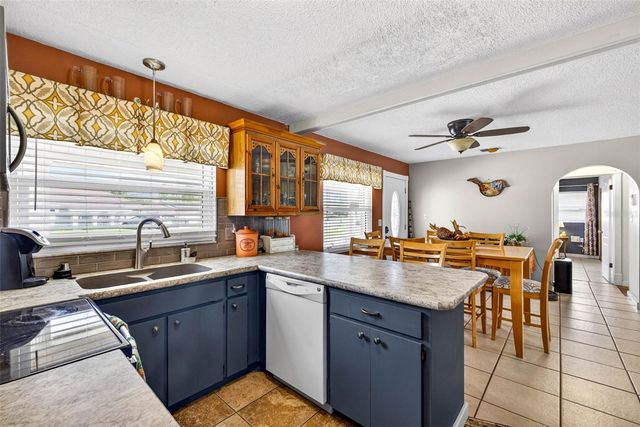 8429 JACQUELINE COURT, Zephyrhills, FL 33541