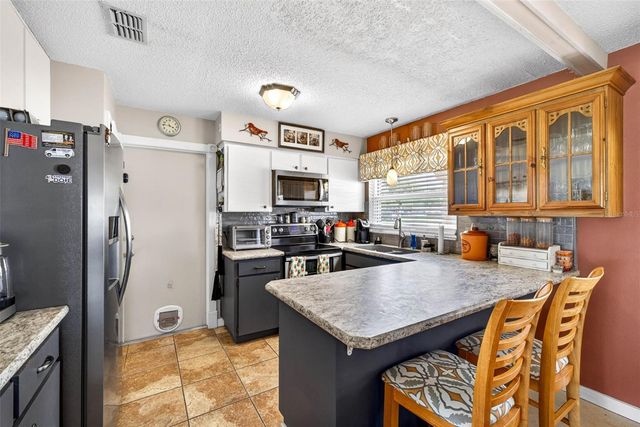 8429 JACQUELINE COURT, Zephyrhills, FL 33541