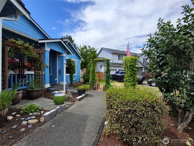 5410 64th Place NE, Marysville, WA 98270
