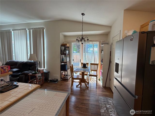 5410 64th Place NE, Marysville, WA 98270