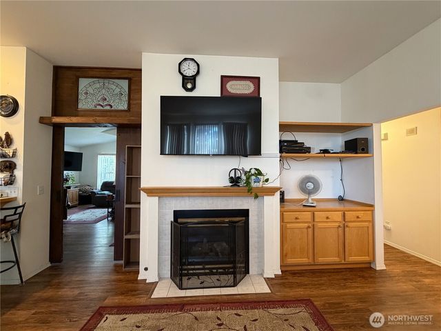 5410 64th Place NE, Marysville, WA 98270