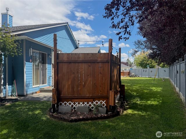 5410 64th Place NE, Marysville, WA 98270