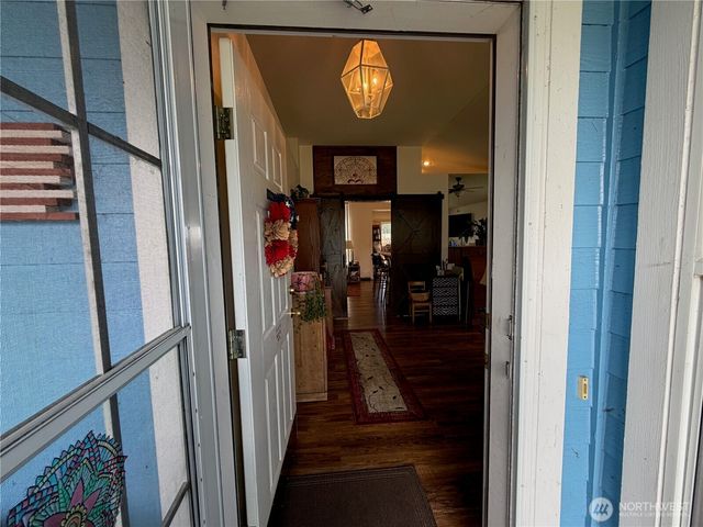 5410 64th Place NE, Marysville, WA 98270