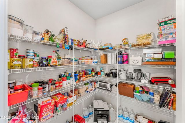 8920 Shoreline Avenue, Melbourne, FL 32940