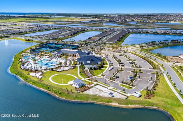 8920 Shoreline Avenue, Melbourne, FL 32940