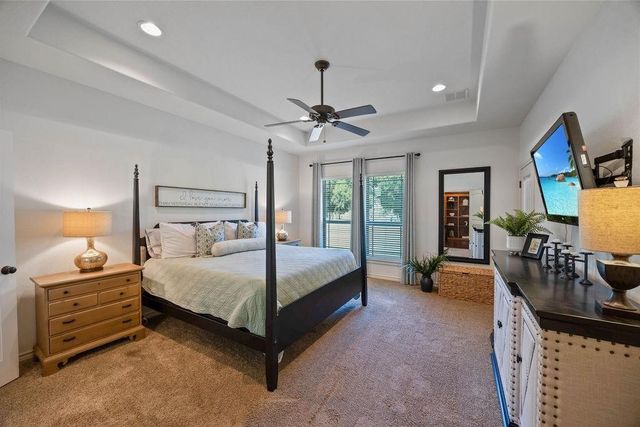 577 Hidden Lakes Boulevard, Gunter, TX 75058