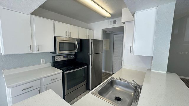 1037 S HIAWASSEE ROAD 2833, Orlando, FL 32835
