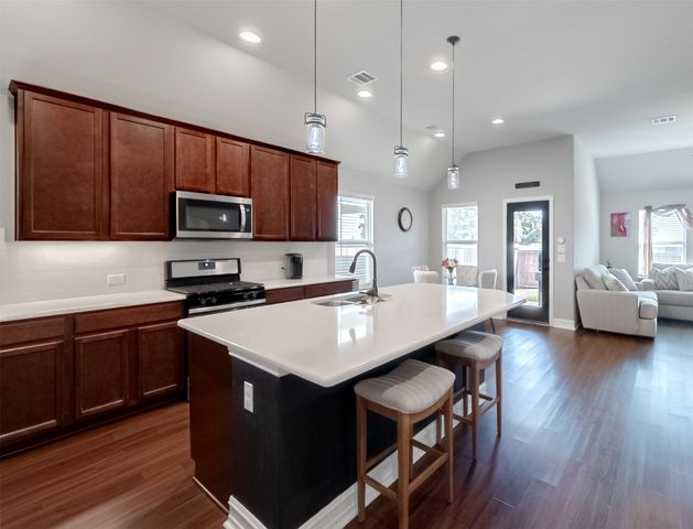 2507 Linwood Drive, Mansfield, TX 76084