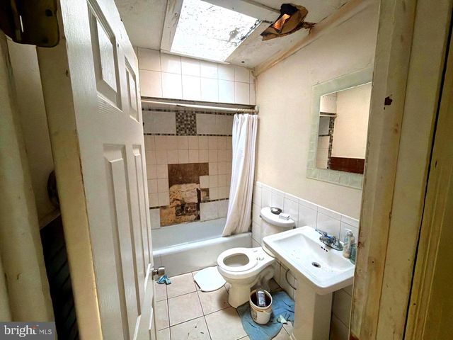 670 SOUTHARD ST, Trenton, NJ 08638