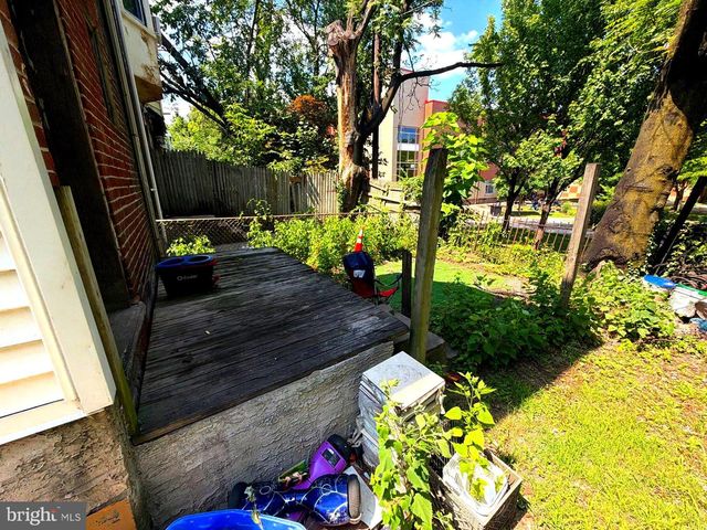 670 SOUTHARD ST, Trenton, NJ 08638