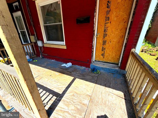670 SOUTHARD ST, Trenton, NJ 08638