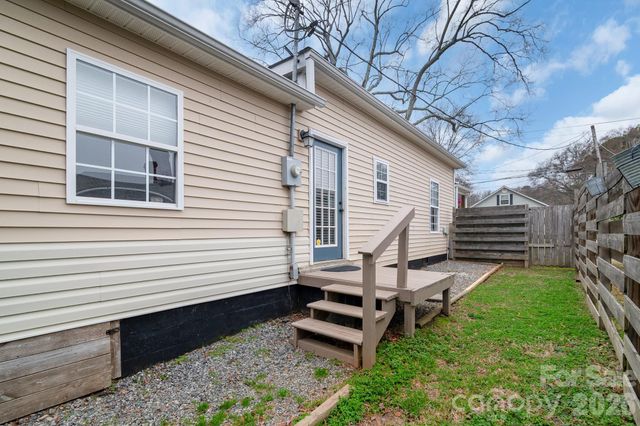 41 Selma Drive, Mooresville, NC 28115