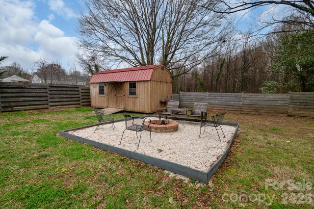 41 Selma Drive, Mooresville, NC 28115