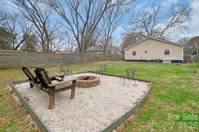 41 Selma Drive, Mooresville, NC 28115