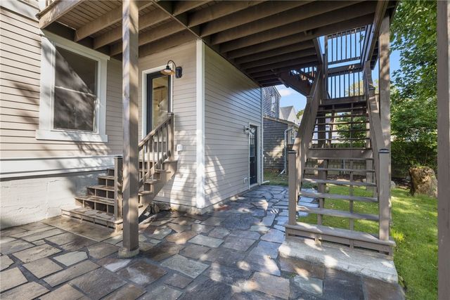 7 Sheffield Avenue A, Newport, RI 02840