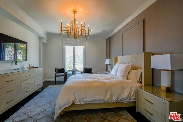 1424 N Crescent Heights Boulevard 61, West Hollywood, CA 90046