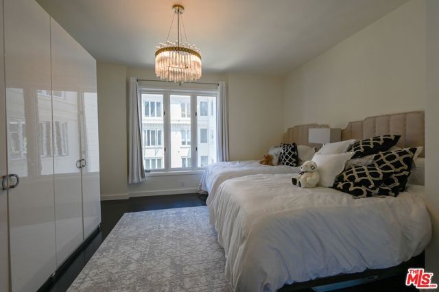 1424 N Crescent Heights Boulevard 61, West Hollywood, CA 90046