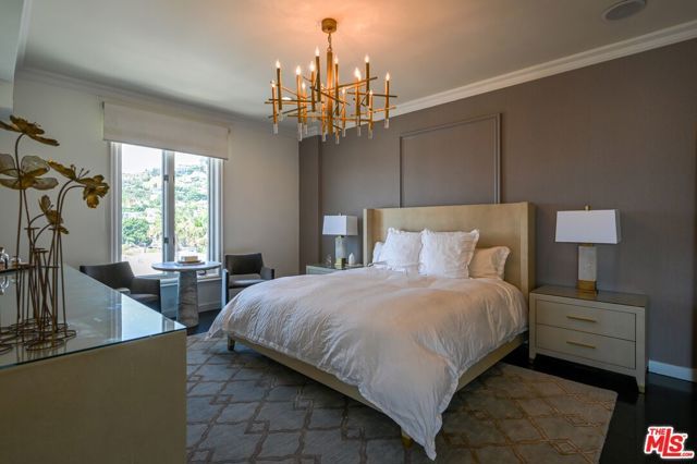 1424 N Crescent Heights Boulevard 61, West Hollywood, CA 90046