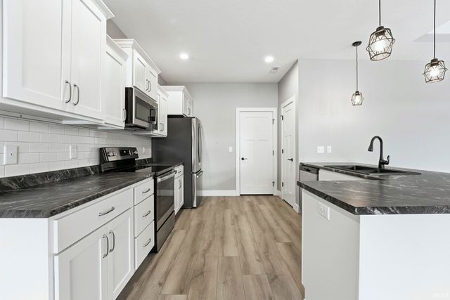 7755 Tumnus Trail, Fort Wayne, IN 46835