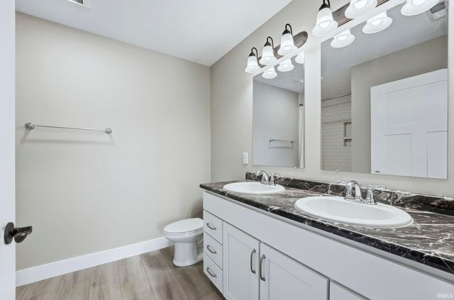 7755 Tumnus Trail, Fort Wayne, IN 46835