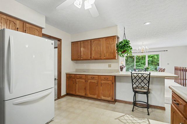 121 Cherokee Trail, Granville, OH 43023