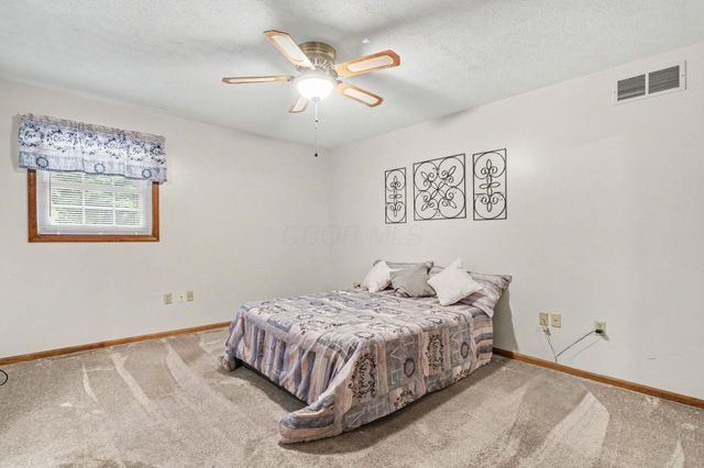 121 Cherokee Trail, Granville, OH 43023