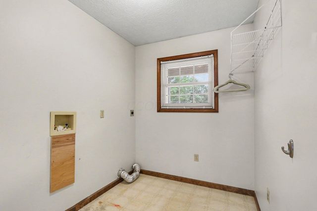 121 Cherokee Trail, Granville, OH 43023