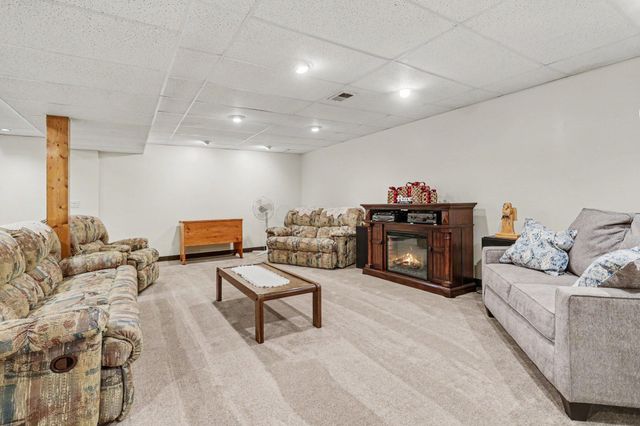 121 Cherokee Trail, Granville, OH 43023
