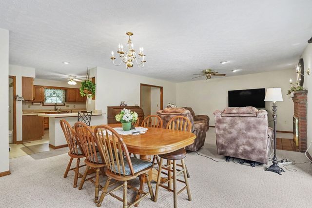 121 Cherokee Trail, Granville, OH 43023