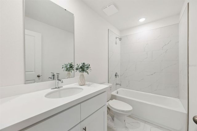 5277 LUISA COURT, St Cloud, FL 34771