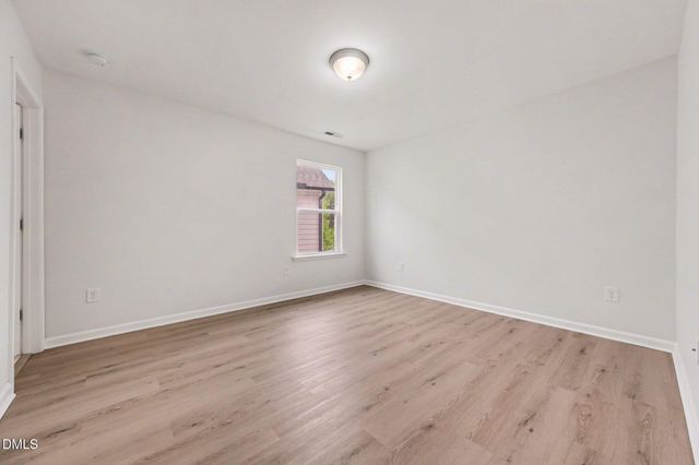 210 Kanewind Terrace, Apex, NC 27523