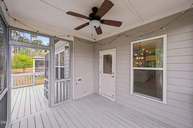 210 Kanewind Terrace, Apex, NC 27523