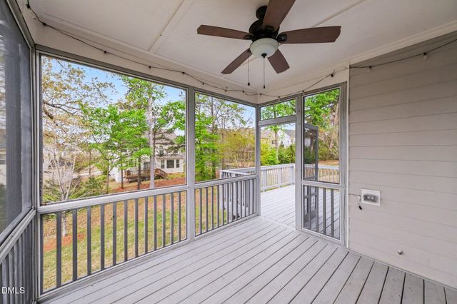 210 Kanewind Terrace, Apex, NC 27523