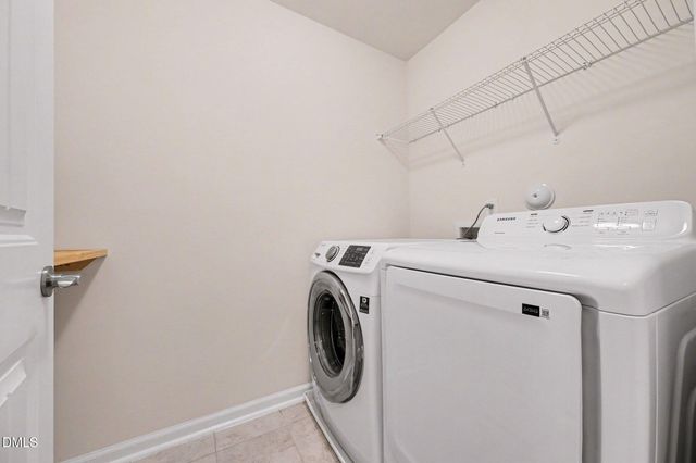 210 Kanewind Terrace, Apex, NC 27523