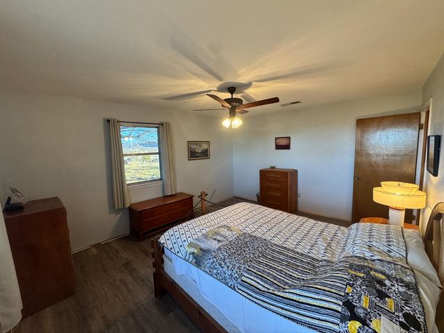 89 Alamito Creek Rd, Marfa, TX 79843