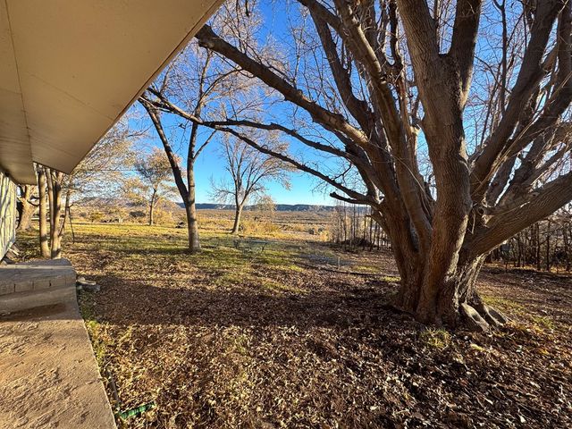 89 Alamito Creek Rd, Marfa, TX 79843